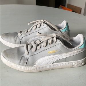 Puma Sneakers